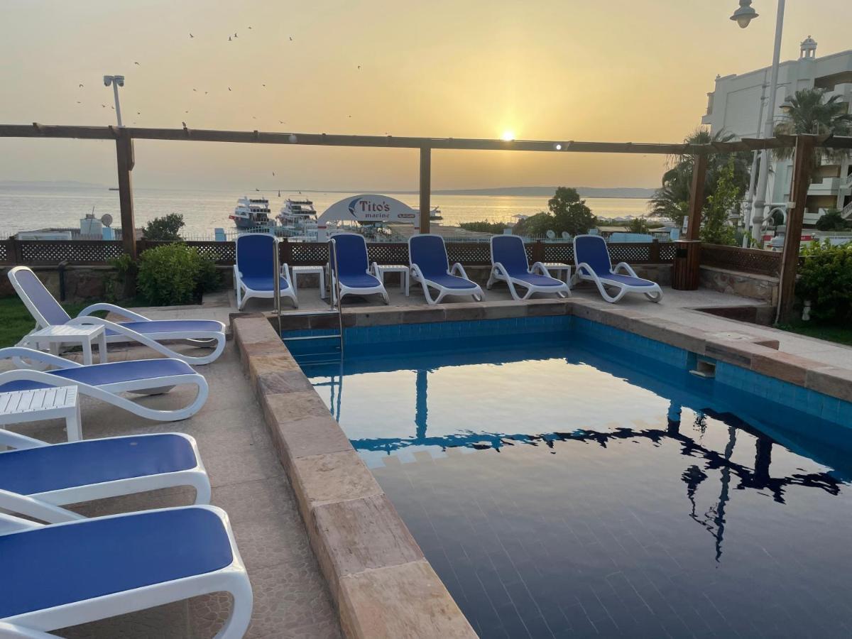 Serafy City Center Hostel And Pool For Foreigners Adults Only الغردقة المظهر الخارجي الصورة